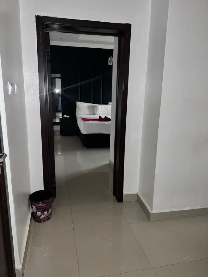 Grand Palazzo Hotel Gwarimpa アブジャ エクステリア 写真